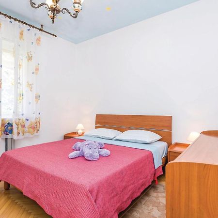 Nice Apartment In Lovran With Kitchen מראה חיצוני תמונה