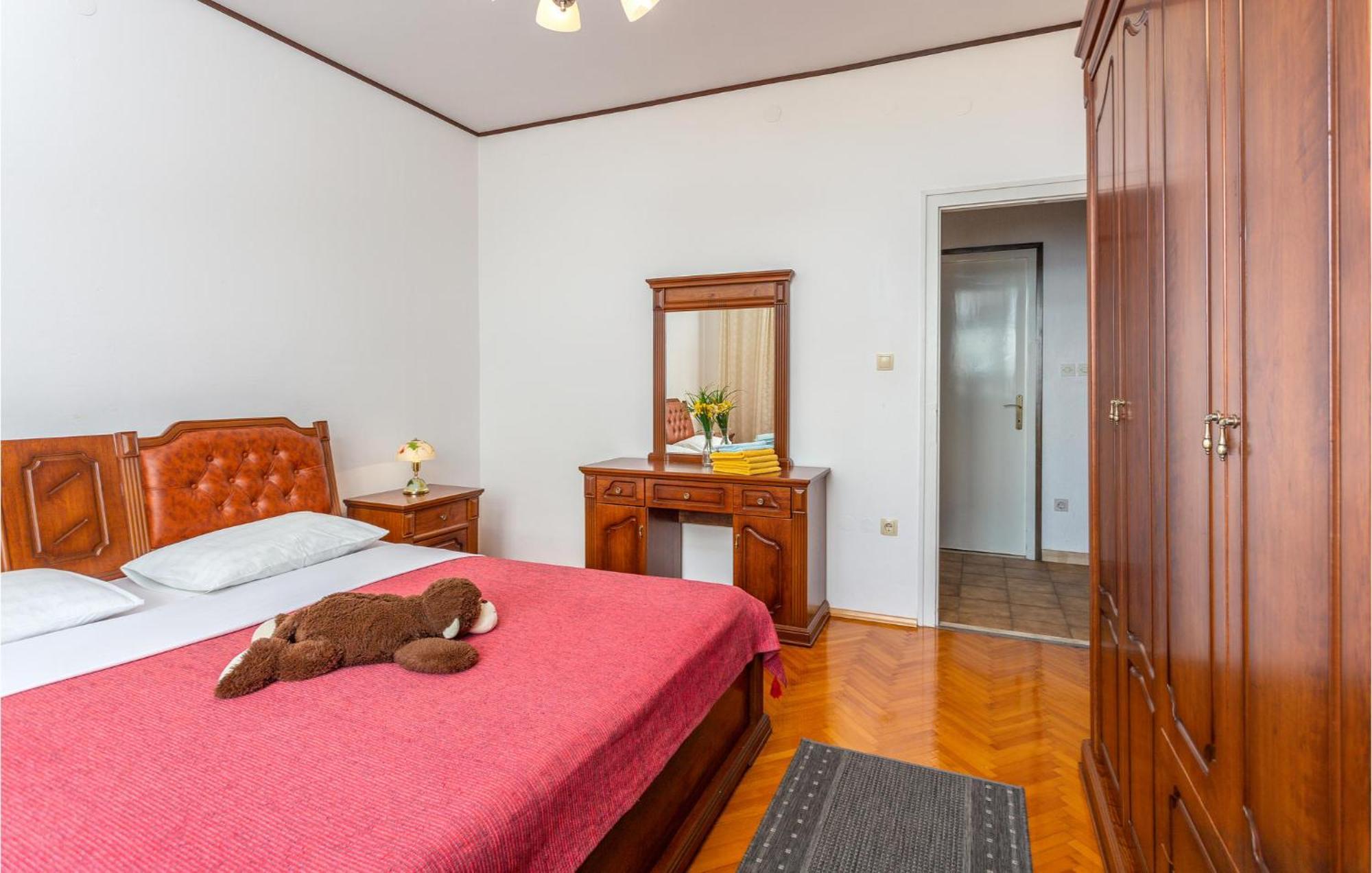Nice Apartment In Lovran With Kitchen מראה חיצוני תמונה